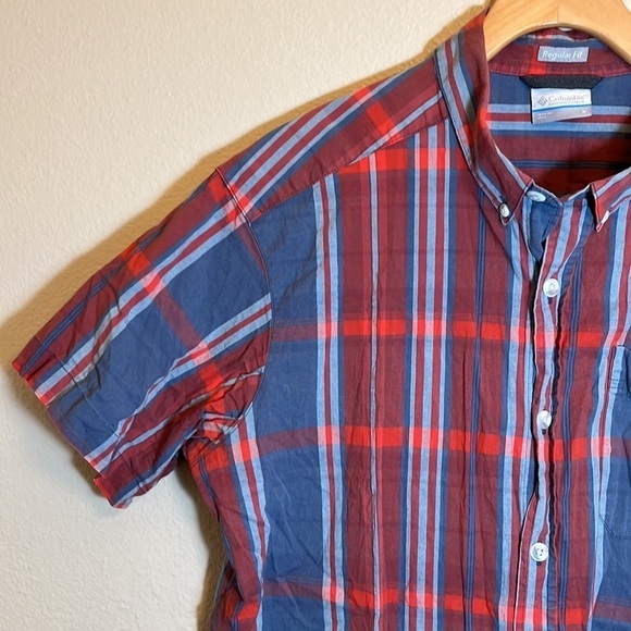 Columbia Plaid Short Sleeve Button Down Shirt - Picture 4 of 13